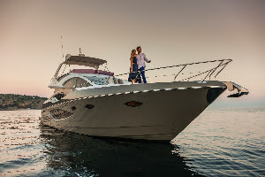 NUMARINE_70 Flybridge_YACHTING PLEASURE